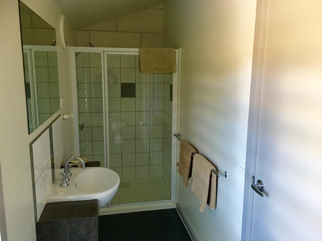 Port Campbell Guesthouse & Flash Packers Exterior foto